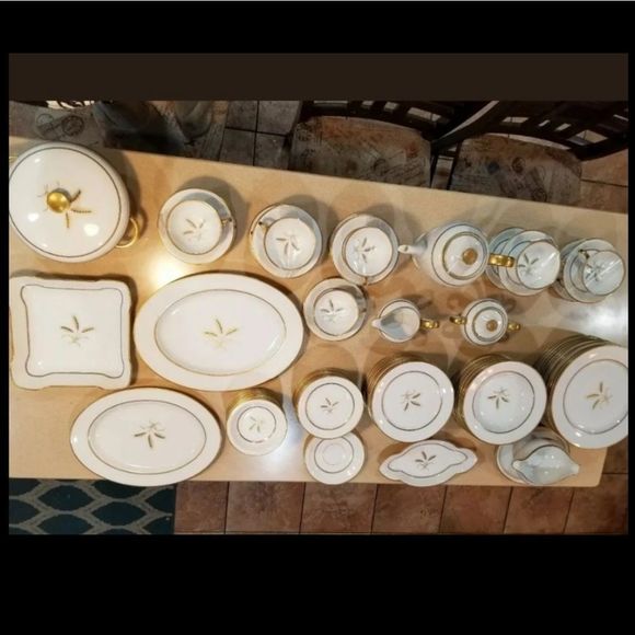 Rosenthal Winifred Golden Wheat Relish Dish - Picture 4 of 11